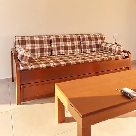 Alexis Aparthotel *