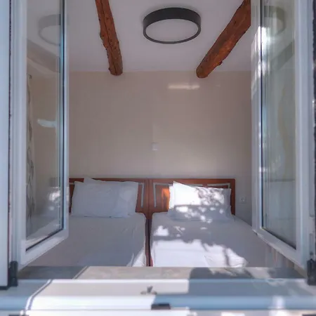 アパートホテル Alexis フィニクーダ