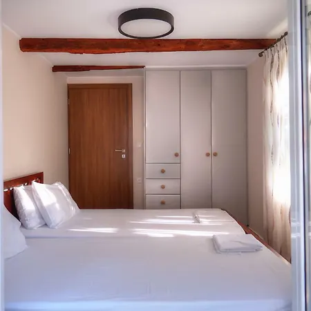 Alexis 3* フィニクーダ