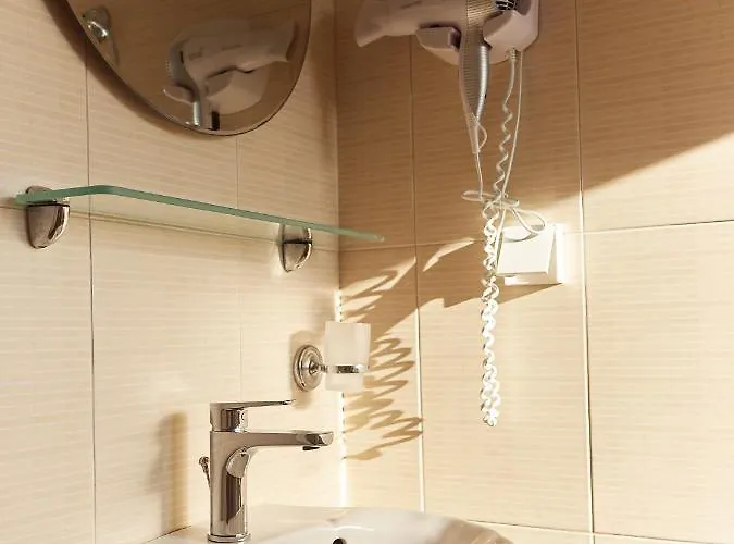 Alexis Aparthotel 3*